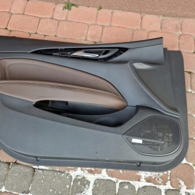 Boczek drzwi przednich brązowy Opel Insignia B