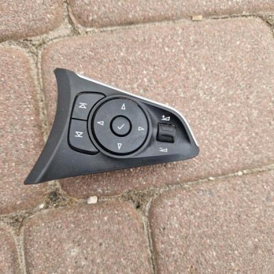 Przełącznik kierownicy Opel Insignia B 39096104