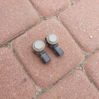 Czujnik PDC Opel Zafira C LIFT skrajny 39022839