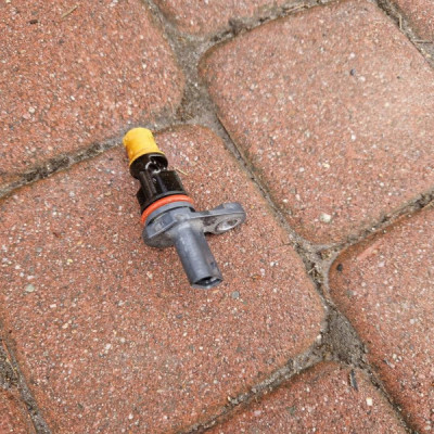 Czujnik wału położen 2.0T Opel Insignia B 12674702