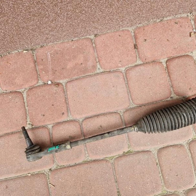 Końcówka drążka maglownicy kierowniczy Opel Mokka