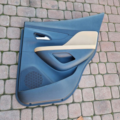 Boczek tapicerka brązowa skóra EUROPA Opel Mokka