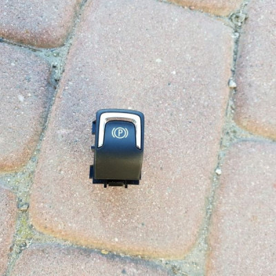 Przełącznik hamulca ręcznego 22818055  Insignia B 