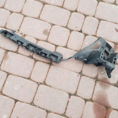 Ślizg zderzaka prawy tył Opel Astra J IV 13266755