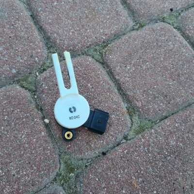 Czujnik pedału hamulca Opel Insignia B 13597422