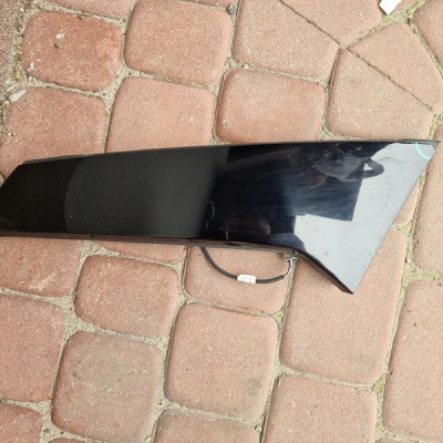 Listwa klapy tylnej L Opel Astra K V 39078190