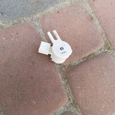 CZUJNIK SENSOR PEDAŁU OPEL INSIGNIA 2.0 25894753