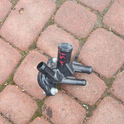 Króciec obudowa termostatu 1.5T Opel Insignia B