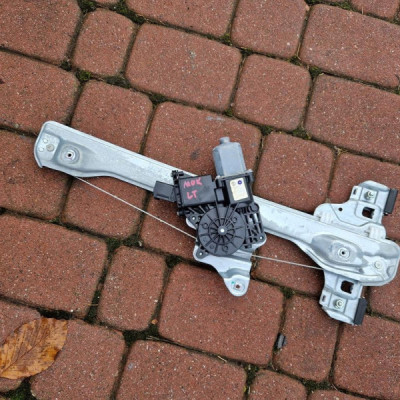 Podnośnik szyby lewy tył tylny Opel Mokka X