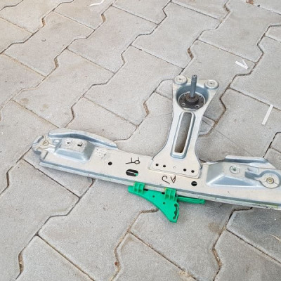 MECHANIZM SZYBY PRAWY TYŁ OPEL ASTRA 13260132