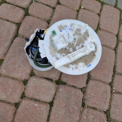 Pompka paliwa 2.0T Opel Insignia B 23408841