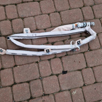 Kurtyna prawa HB AIRBAG Opel Insignia B 84282466