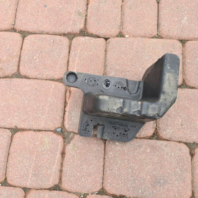 Absorber wyciszenie podszybia Renault Captur II 2