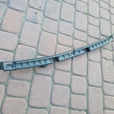 Slizg zderzaka tył tylnego Opel Meriva B 13268261