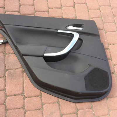 Boczek drzwi LEWY TYŁ SKÓRA Opel Insignia kombi