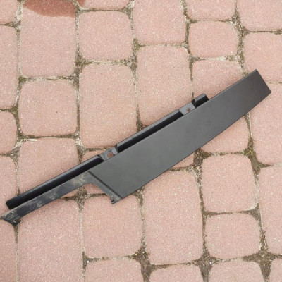 Obudowa osłona słupka drzwi Astra K V 39085716