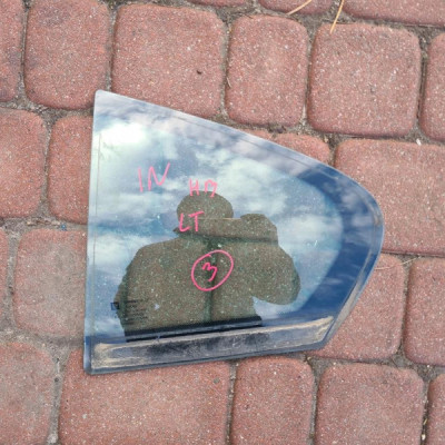 Szyba tył tylna lewa 2013r. Opel Insignia