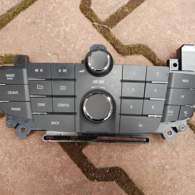 Panel radia Opel Insignia CD300 13273252 IGŁA