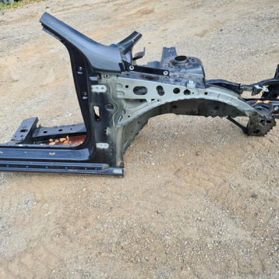 Cwiartka próg słupek podłożnica OPEL INSIGNIA B