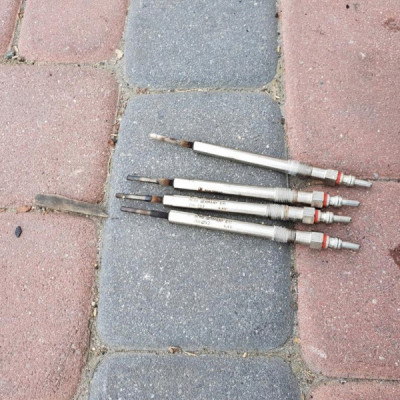 Świeca żarowa 1.6CDTI Opel Astra K V 5