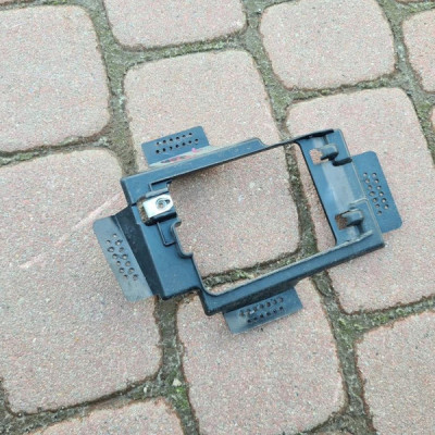 Mocowanie uchwyt asystenta Opel Insignia B