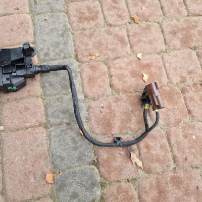 Bezpieczniki skrzynka 1.5D Opel Astra K V 5