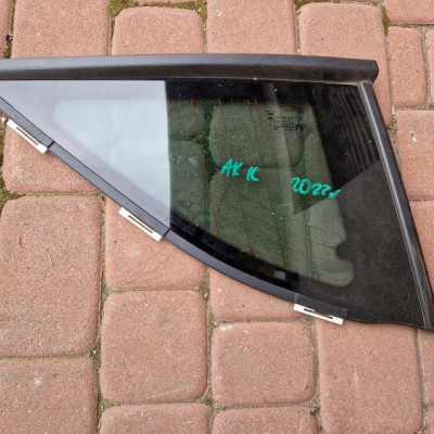 Szyba tył tylna lewa kombi Opel Astra K V 5 2022r