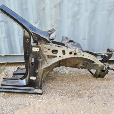 Cwiartka przód przednia prawa próg Opel Insignia B