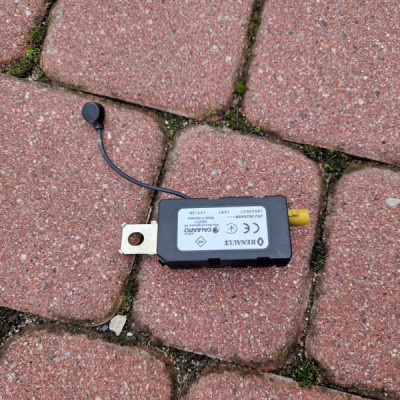 Wzmacniacz antena Renault Captur II 2 282302668R