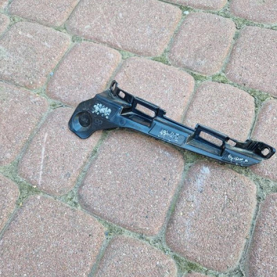 Ślizg zderzaka wzmocnienie L Renault Captur II 2