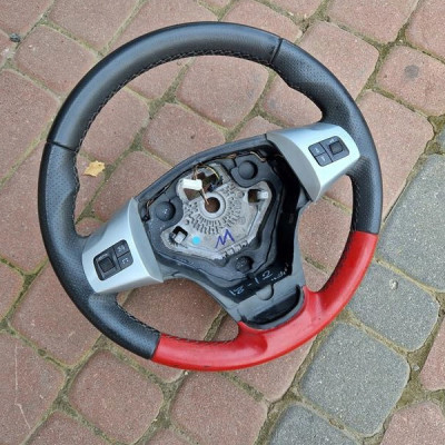 Kierownica skóra skórzana czerwona Opel Corsa D