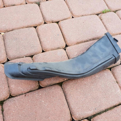 Rura łapacz powietrza Opel Astra K 5 V 13367310