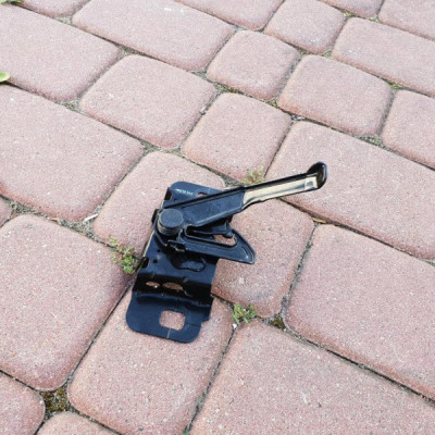 Zamek maski Europa Opel Insignia 20938344