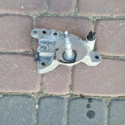 Łapa skrzyni biegów Renault Captur II 112337961R