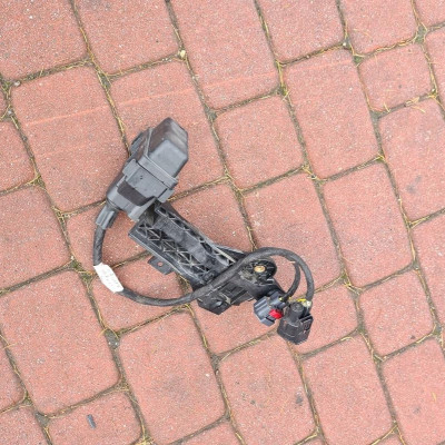 Bezpieczniki wiązka Opel Insignia B 39133809