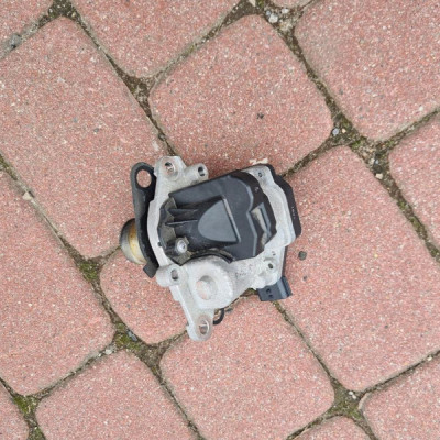 Zawór EGR 1.5 Renault Captur II 8201684044