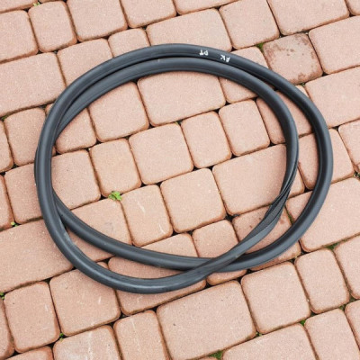 Uszczelka drzwi prawy tył Hatchback Opel Astra K V