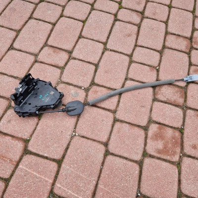 Zamek drzwi tył PT Renault Captur II 2 825021122R