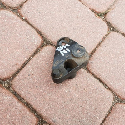 Ślizg lewy tył Opel Insignia 13312910