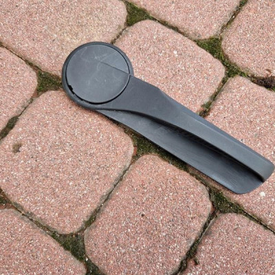 Raczka regulacji fotela Opel Mokka ATZ79017