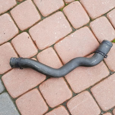 Przewód wąż wody rura Opel Astra J IV 13350532