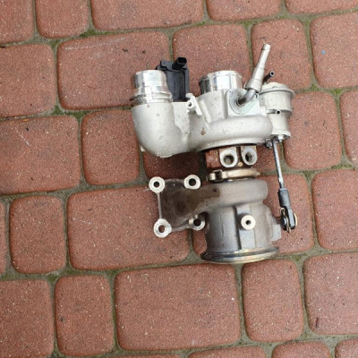 Turbosprężarka 1.4T Opel Astra K V 12679375