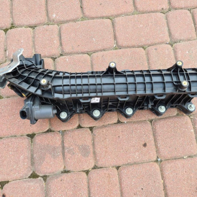 Kolektor ssący 2.0CDTI Opel Insignia B 55503705