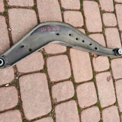 Wahacz zawieszenia kombi tył tylny Opel Insignia B