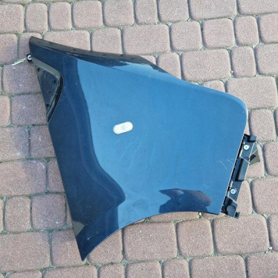 Błotnik przód przedni czarny Opel VIVARO B L10E