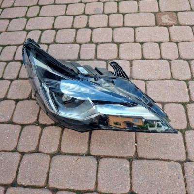 Lampa przód FULL LED Opel Astra K V 39187255