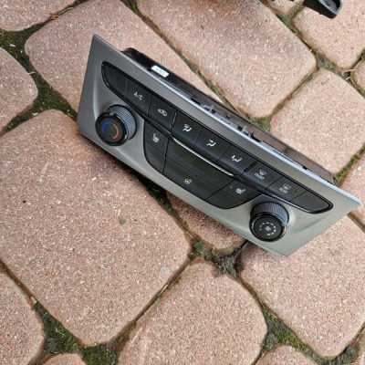 Panel klimatyzacji nawiew Opel Astra K V 39042439