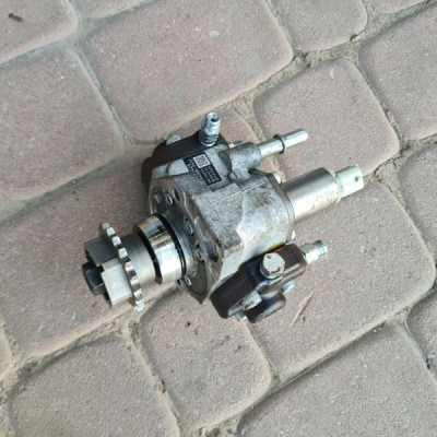 Pompa wtryskowa Opel Insignia 1.6CDTI B16DTH