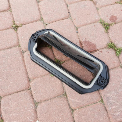 Plastik nawiewu nagrzewnicy komora Opel Astra K V