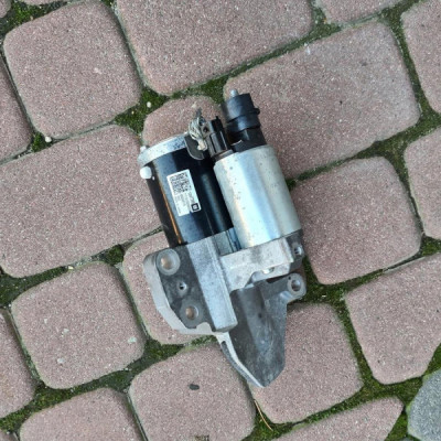 Rozrusznik FL Opel Astra K V 12697399